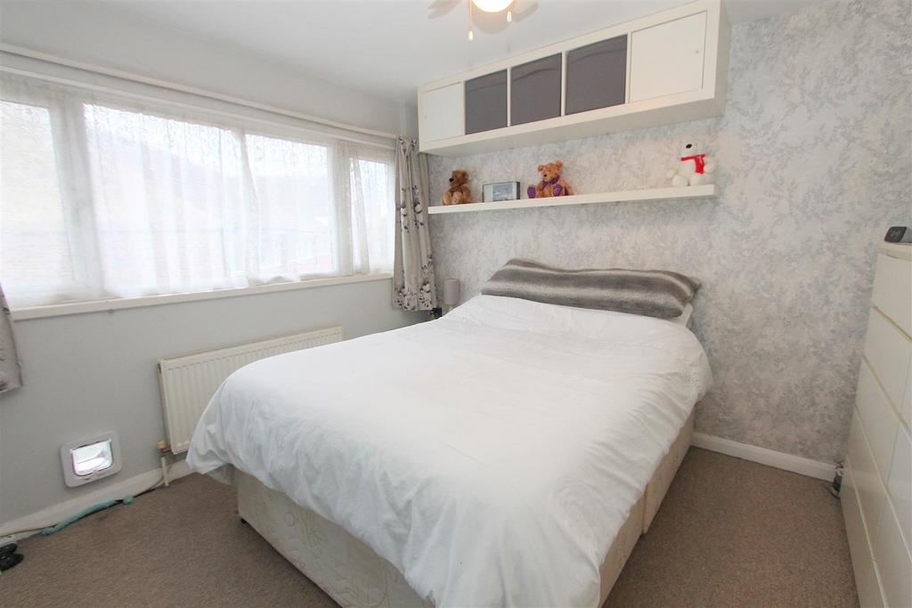 Bed 1.JPG