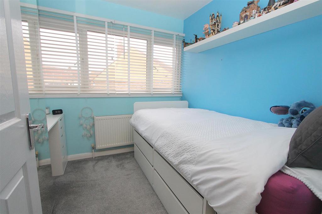 Bed 3.JPG