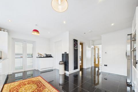 undefined, Conway Road, Calcot, Reading, RG31