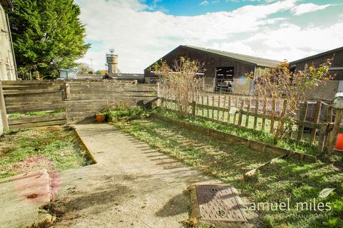undefined, Manor Farm Lane, Wiltshire SN4