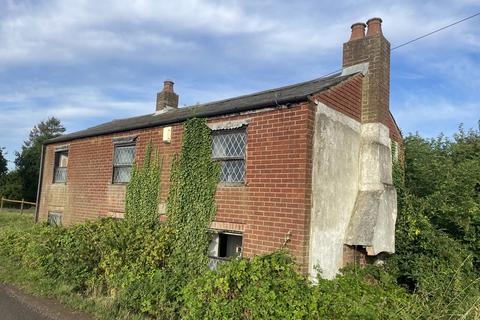 Land for sale, 199 Eaugate Road, Moulton Eaugate, PE12 0XJ