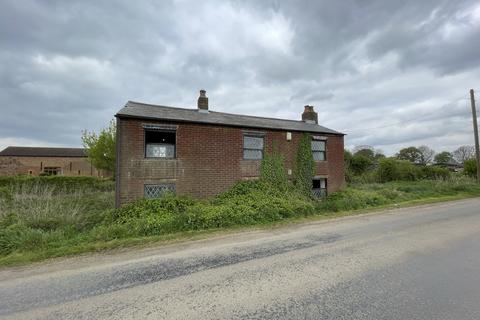 Land for sale, 199 Eaugate Road, Moulton Eaugate, PE12 0XJ