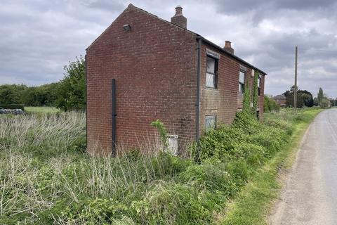 Land for sale, 199 Eaugate Road, Moulton Eaugate, PE12 0XJ