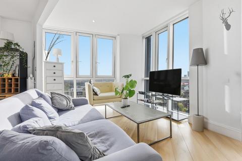 3 bedroom apartment for sale, Sky View Tower, Stratford