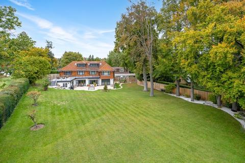 6 bedroom detached house for sale, Purley CR8