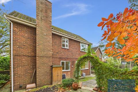 undefined, Broad Street, Ely