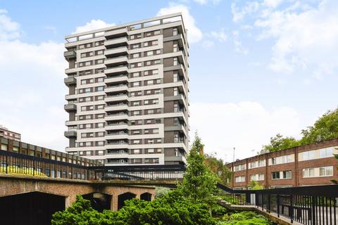 1 bedroom flat to rent, The Water Gardens, Hyde Park Estate, London, W2