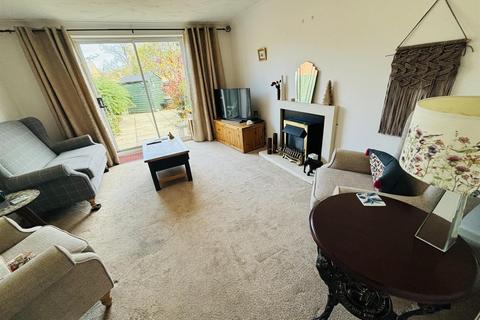 2 bedroom terraced house for sale, Pound Way, Southam