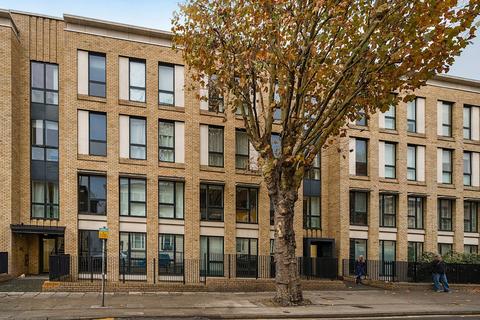 3 bedroom flat to rent, Cambridge Avenue, North Maida Vale, London, NW6