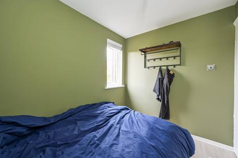 undefined, Green Pond Close, Walthamstow, London, E17