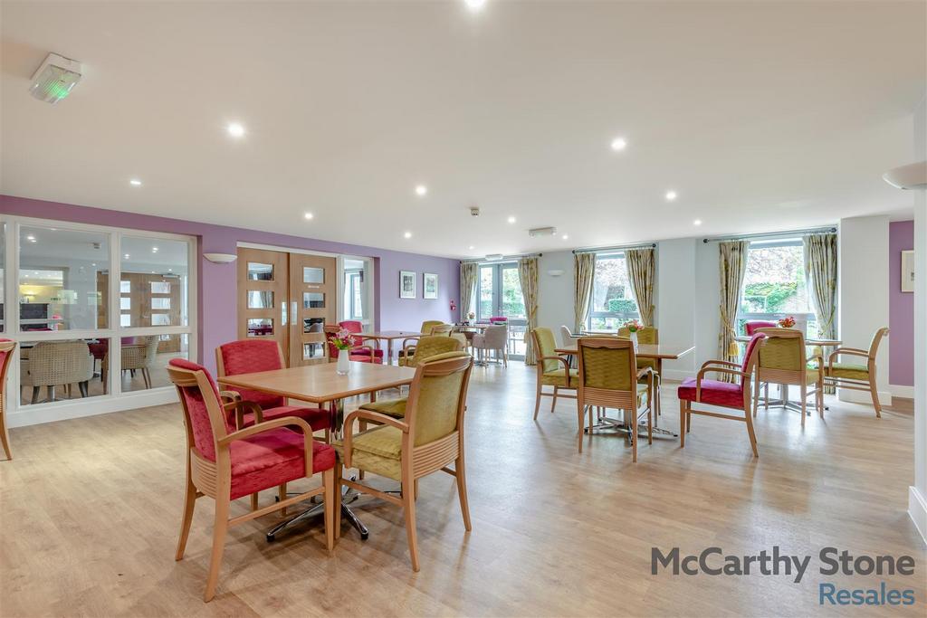 8667784-interior19.jpg