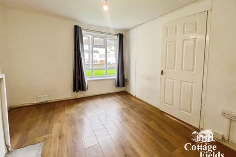 undefined, Southbury Avenue, Enfield, EN1