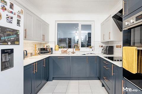 undefined, Bilton Road, Neath SA11