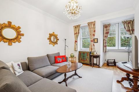 undefined, Lower Sloane Street, Chelsea