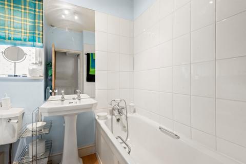 12 Allestree Road, London, SW6 6AE