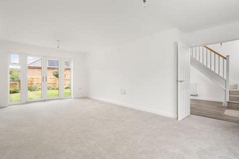 5 bedroom detached house for sale, Mortar Green, Newbury, RG14