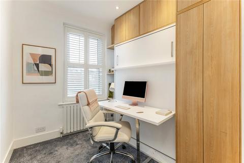 undefined, Queenstown Road, London, SW8