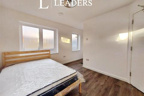 undefined, Crouch Road, RM16