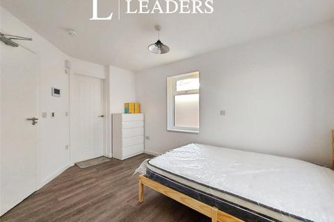 undefined, Crouch Road, RM16