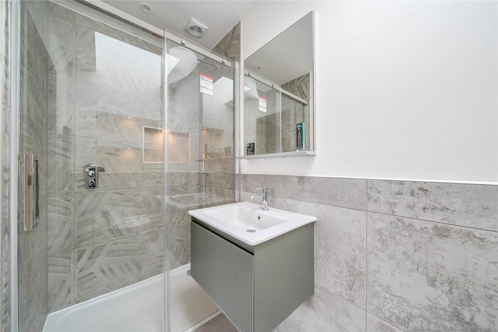 En Suite 2