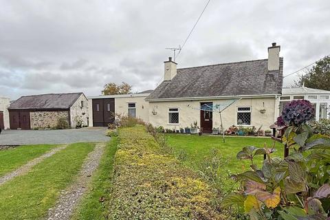 3 bedroom detached house for sale, Penisarwaun, Caernarfon, Gwynedd, LL55