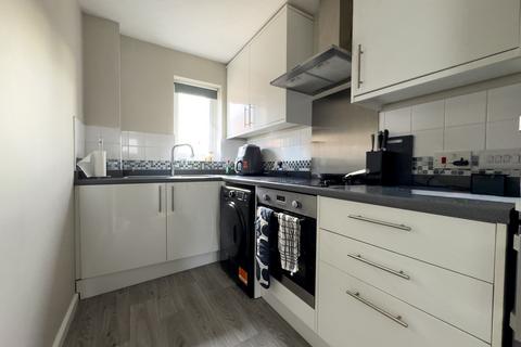 1 bedroom apartment to rent, Ellison Close, Gloucester, GL4