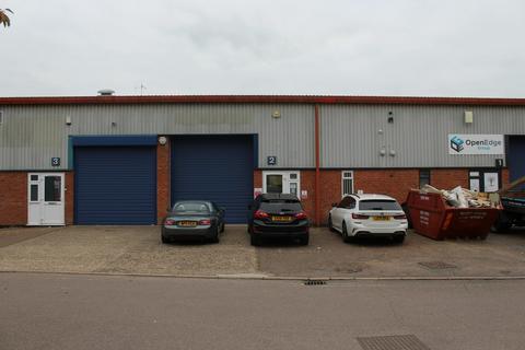 Warehouse to rent, Unit 2, Southmill Trading Centre Bishop's Stortford CM23 3DY