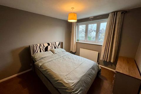 3 bedroom semi-detached house for sale, Swallowfield, Ashford TN24