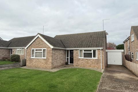 3 bedroom bungalow for sale, Manor Close, Harpole, NN7 4BY