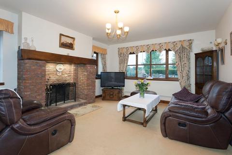 5 bedroom detached house for sale, Halls Road, Biddulph