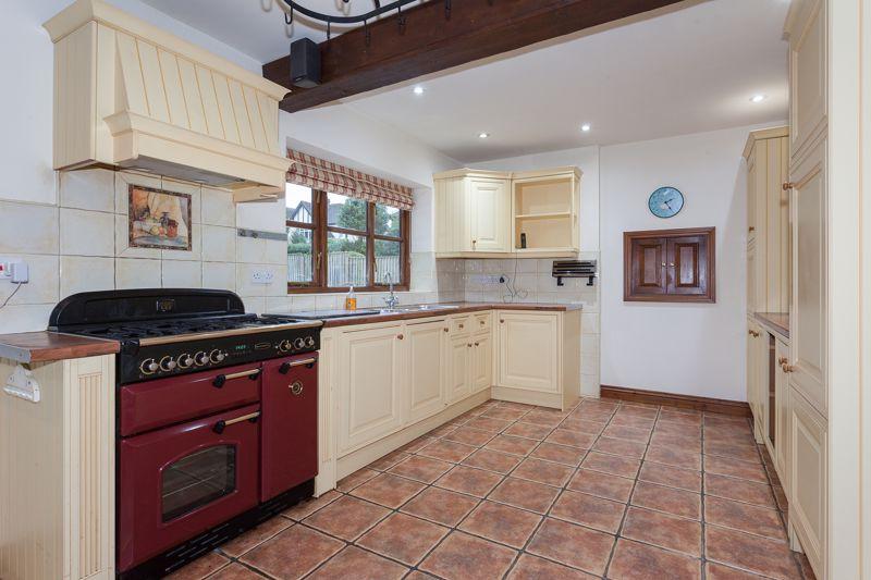 Dining kitchen