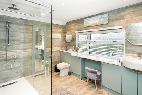 undefined, Sharpenhoe Road, Streatley, LU3 3PS