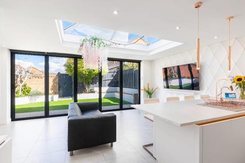 undefined, Lambourn Drive, Bushmead, Luton, Bedfordshire, LU2 7GQ