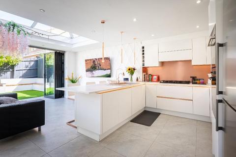 undefined, Lambourn Drive, Bushmead, Luton, Bedfordshire, LU2 7GQ