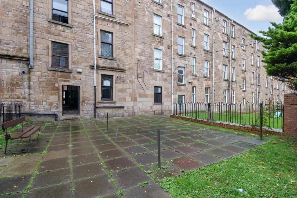 Communal Garden/Rear External
