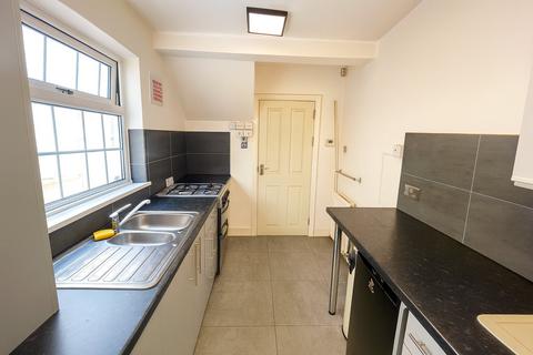 undefined, The Crossways, Greater London TW5