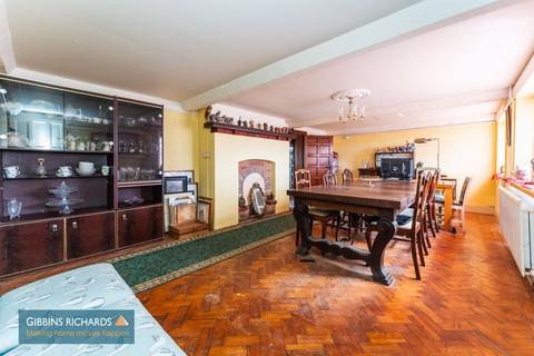 9 bedroom property with land for sale, Stolford, Bridgwater