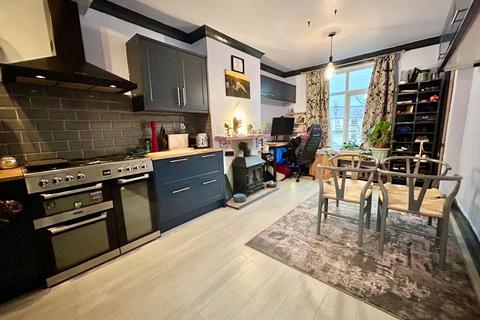 3 bedroom terraced house for sale, Smithville, Riddlesden, Keighley, BD21