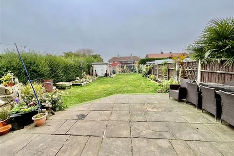 3 bedroom semi-detached house for sale, Brampton Avenue, Thurcroft, Rotherham, S66 9NF