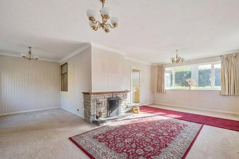 5 bedroom detached house for sale, Loves Wood, Reading RG7