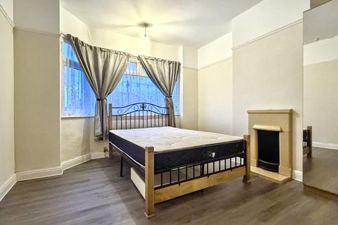 4 bedroom house to rent, Whiteway Road, Bristol BS5