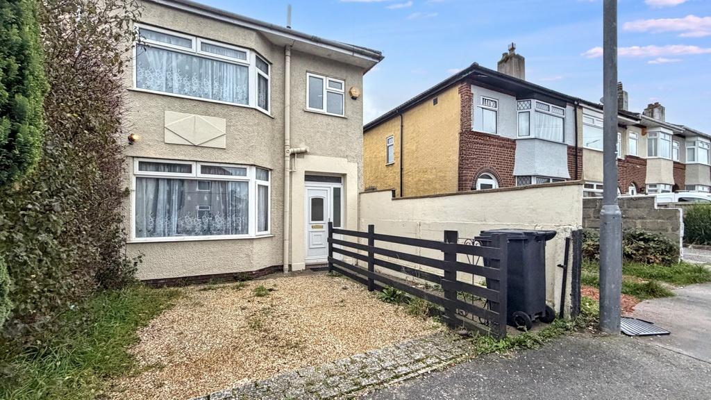 Well-presented semi-detached house with a grave...
