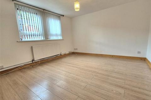 3 bedroom end of terrace house to rent, Portland Street, Blackburn, Lancashire, BB2