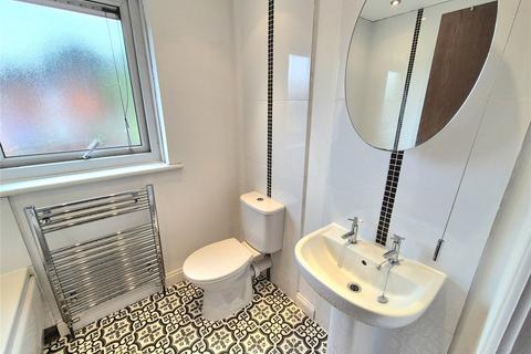 3 bedroom end of terrace house to rent, Portland Street, Blackburn, Lancashire, BB2