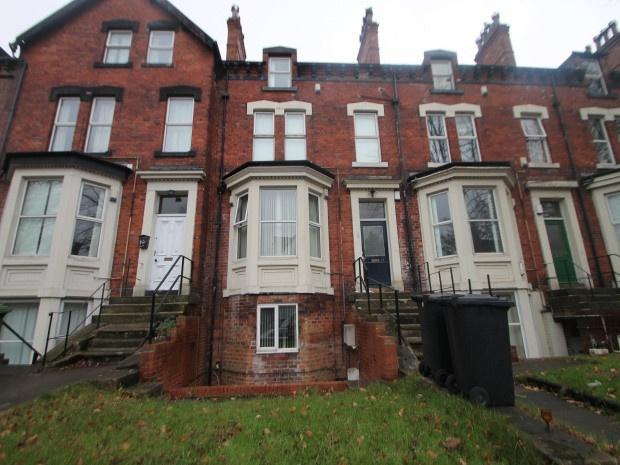 Attractive red-brick terraced house with bay wi...