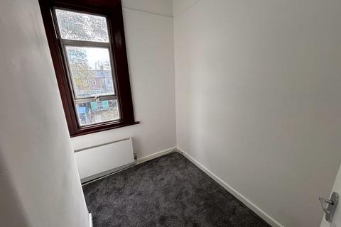4 Bruce Road, Harrow, HA3 5DZ