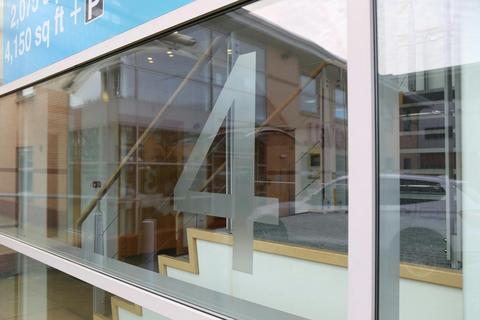 Office to rent, Turnberry Park Rd Morley LS27 7LE
