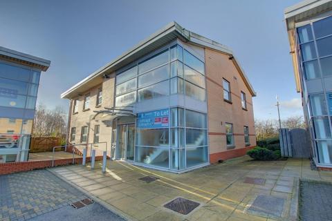 Office to rent, Turnberry Park Rd Morley LS27 7LE