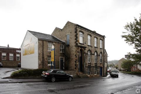 Industrial unit to rent, Balme Rd Cleckheaton BD19 4EZ