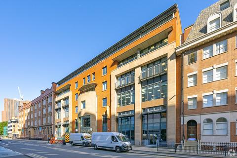Office to rent, 76 Wellington St Leeds LS1 2AY